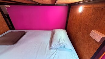Pink Kraken Hostel
