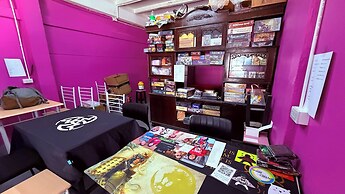 Pink Kraken Hostel