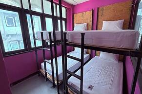 Pink Kraken Hostel