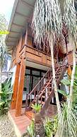 Forrest Lodge, Cafe & Wisata Berkuda