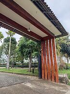 Forrest Lodge, Cafe & Wisata Berkuda