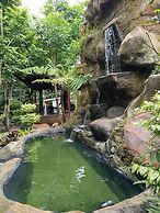 Forrest Lodge, Cafe & Wisata Berkuda