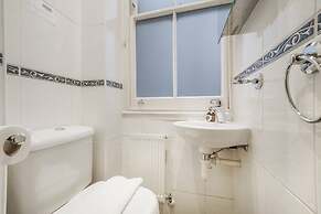 Hertford Flat 1