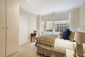 Hertford Flat 1
