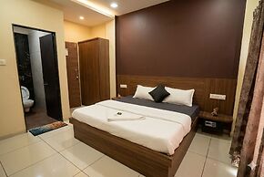 Hotel Mokshita