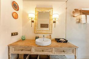 ELIVAAS 3-BHK Elysee Villa With Pvt Pool