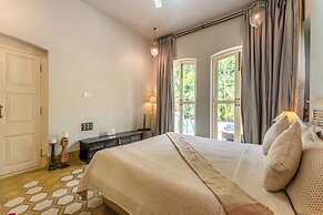 ELIVAAS 3-BHK Elysee Villa With Pvt Pool