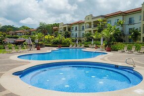 Del Mar 4M 3 bdr Garden View in Los Suenos