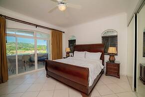 Colina 5D 3 bdr Golf View in Los Suenos