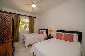 Colina 5D 3 bdr Golf View in Los Suenos
