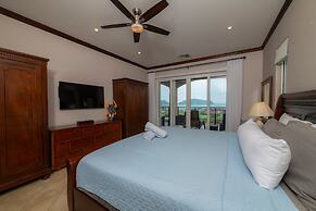 Altavista 4C 3 bdr Ocean View in Los Suenos