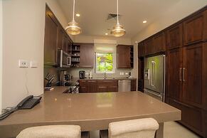 Miramar 4E 3 bdr Ocean View in Los Suenos
