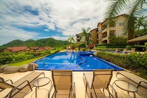 Miramar 4E 3 bdr Ocean View in Los Suenos
