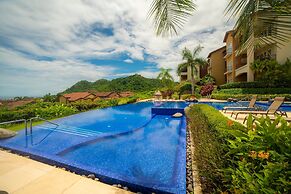 Miramar 4E 3 bdr Ocean View in Los Suenos