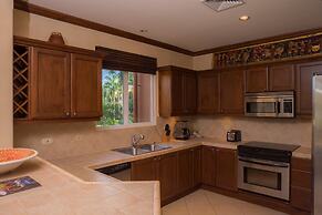 Bay Residence 7C 3 bdr Ocean View in Los Suenos