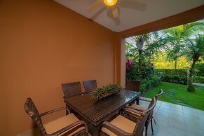 Veranda 5F 2 bdr Garden View in Los Suenos