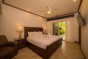 Veranda 6F 2 bdr Garden View in Los Suenos