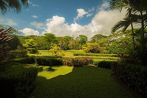 Veranda 6F 2 bdr Garden View in Los Suenos