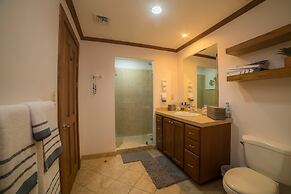 Veranda 6F 2 bdr Garden View in Los Suenos