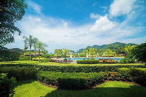 Del Mar 3N 3 bdr Garden View in Los Suenos