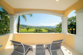 Colina 7C 3 bdr Garden View in Los Suenos