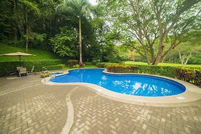 Veranda 8H 3 bdr Garden View in Los Suenos