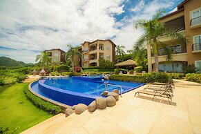 Miramar 2D 3 bdr Ocean View in Los Suenos