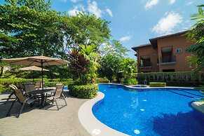 Veranda 4F 2 bdr Garden View in Los Suenos