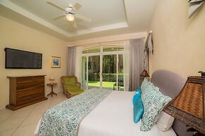Colina 9E 2 bdr Garden View in Los Suenos