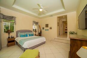 Colina 9E 2 bdr Garden View in Los Suenos