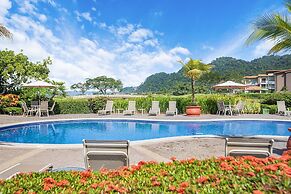 Del Mar 5F 3 bdr Garden View in Los Suenos