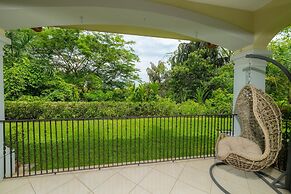 Colina 8E 2 bdr Garden View in Los Suenos