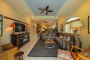 Colina 8E 2 bdr Garden View in Los Suenos