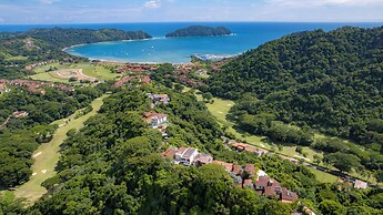 Bella Vista 7A 3 Bdrs Pool View in Los Suenos