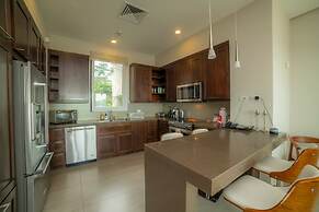 Miramar 5D 3 bdr Ocean View in Los Suenos