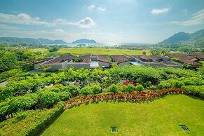 Miramar 5D 3 bdr Ocean View in Los Suenos