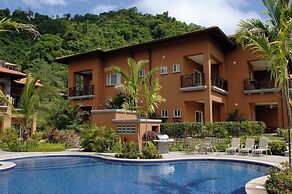 Veranda 4B 3 bdr Golf Course View in Los Suenos
