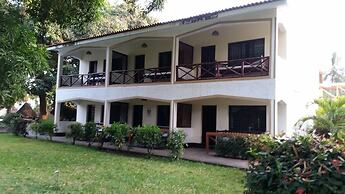 Malindi Pearl Hotel