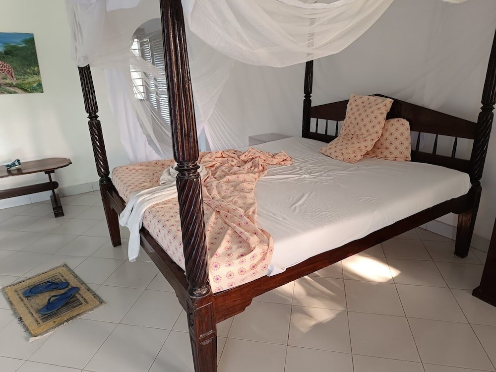 Malindi Pearl Hotel