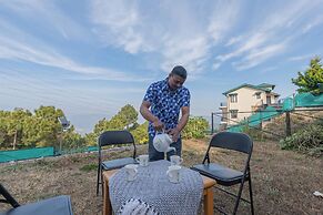 Alaya Stays SnowPeak Vila With Hill View