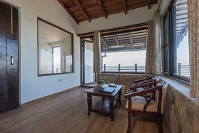 Alaya Stays SnowPeak Vila With Hill View