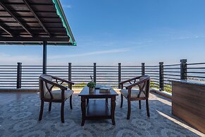 Alaya Stays SnowPeak Vila With Hill View