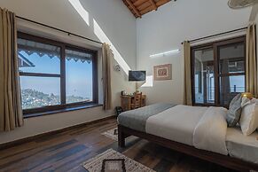 Alaya Stays SnowPeak Vila With Hill View