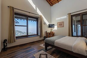 Alaya Stays SnowPeak Vila With Hill View