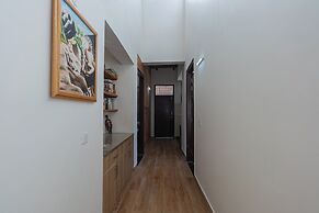 Alaya Stays SnowPeak Vila With Hill View