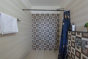 Alaya Stays SnowPeak Vila With Hill View