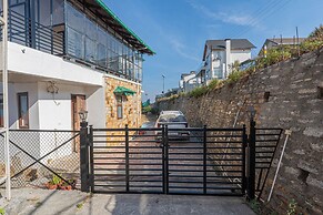 Alaya Stays SnowPeak Vila With Hill View