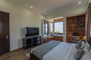 Alaya Stays SnowPeak Vila With Hill View