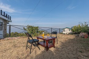 Alaya Stays SnowPeak Vila With Hill View