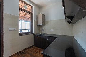Alaya Stays SnowPeak Vila With Hill View